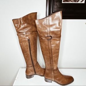 Paola Ferris over the knee boots